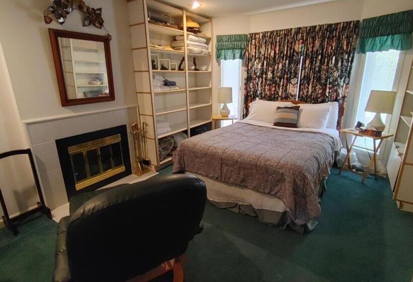 Suite with Terrace, Beds By The Bridge