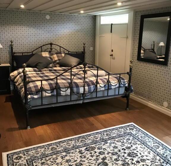 اتاق لوکس, Ameriden Bed And Breakfast