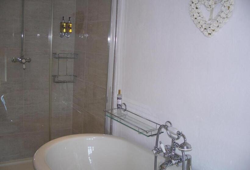 اتاق استاندارد با تخت بزرگ, Fernside Bed And Breakfast