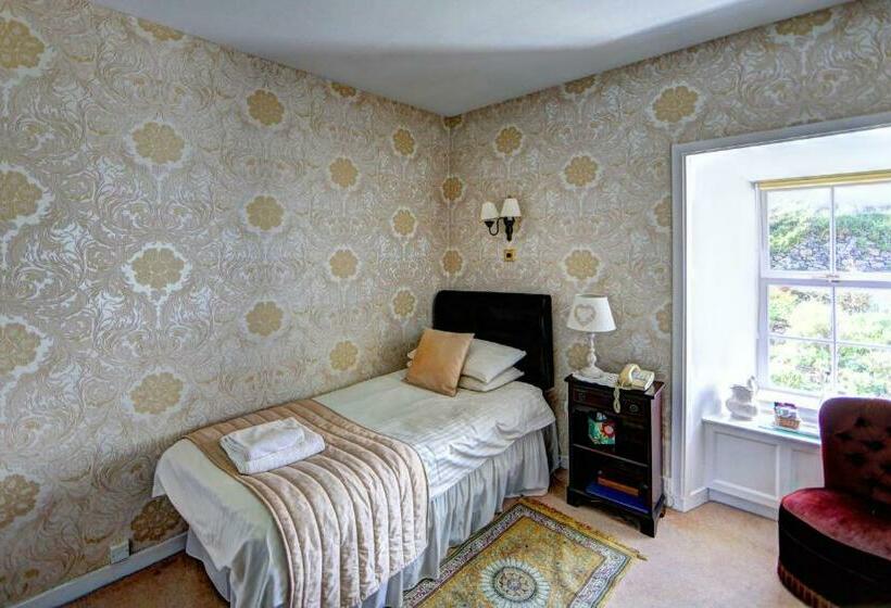 اتاق استاندارد یک نفره, Busta House