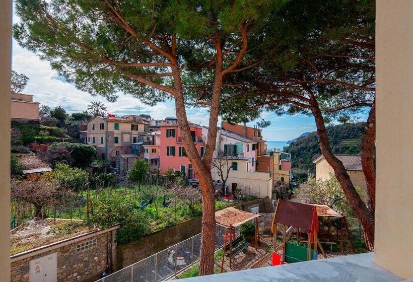 اتاق استاندارد, Ostello Corniglia