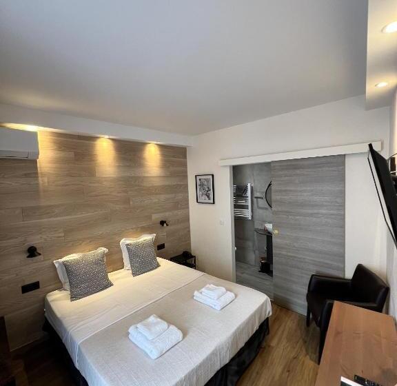 اتاق راحتی, Au Bec Fin Hôtel
