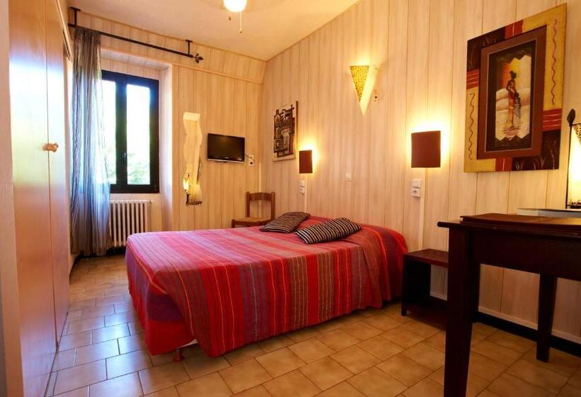 اتاق استاندارد, Hôtel Le Bon Accueil