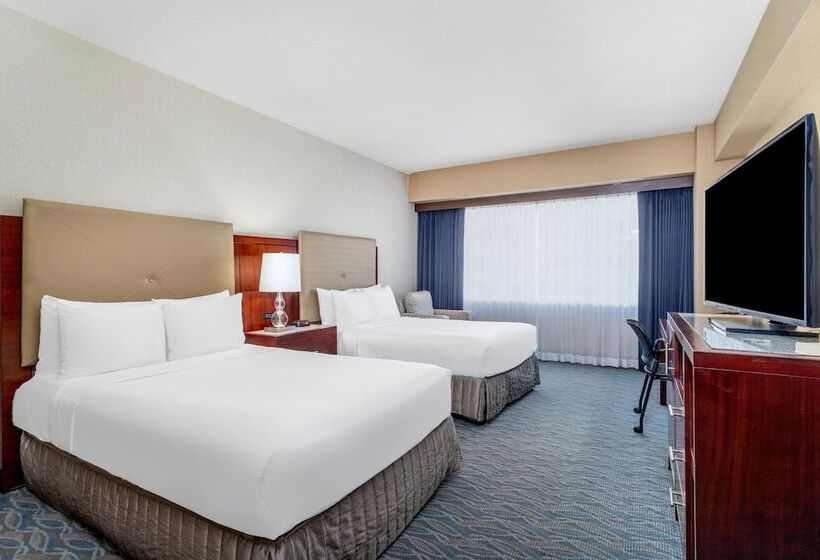 اتاق استاندارد با 2 تخت دوبل, Crowne Plaza  Los Angeles Harbor