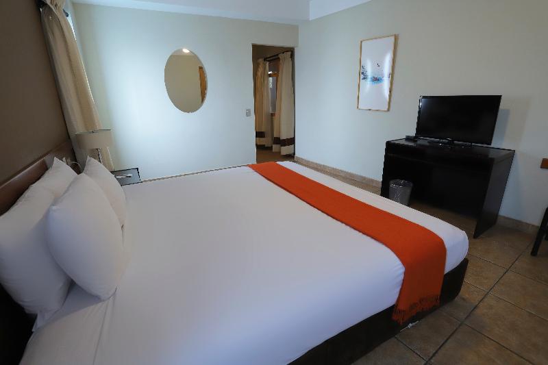 اتاق استاندارد برای معلولان, Crowne Plaza Hotel Los Angeles Harbor, An Ihg