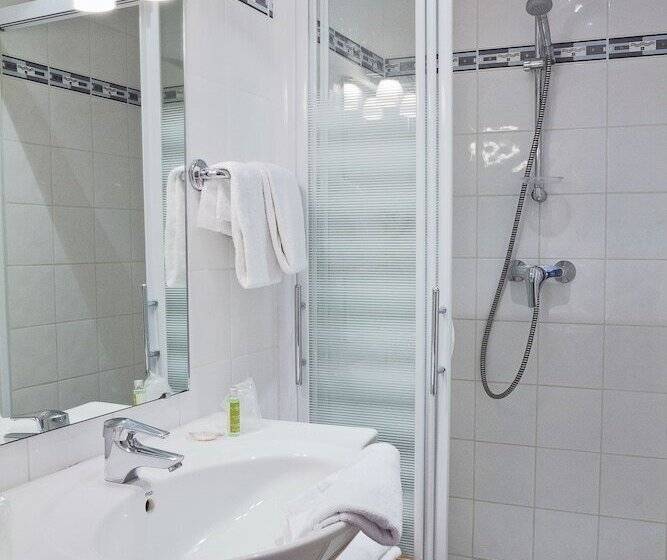 اتاق استاندارد, Cit Hotel De La Vallée
