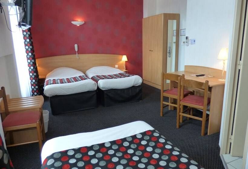 اتاق استاندارد سه نفره, Cit Hotel De La Vallée