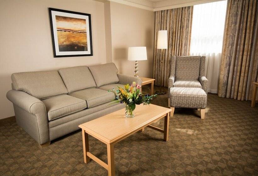 سوییت اجرایی, Edmonton Inn And Conference Centre