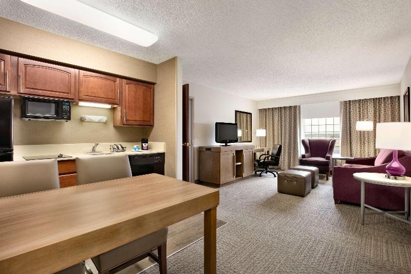 سوئیت با تخت بزرگ, Hampton Inn & Suites Hershey