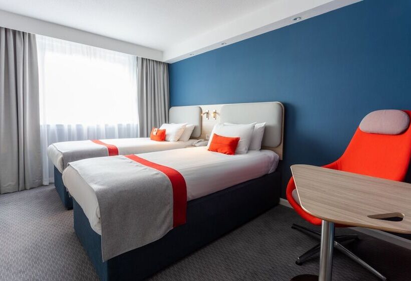 Quarto standard, Holiday Inn Express  Glasgow  City Ctr Theatreland