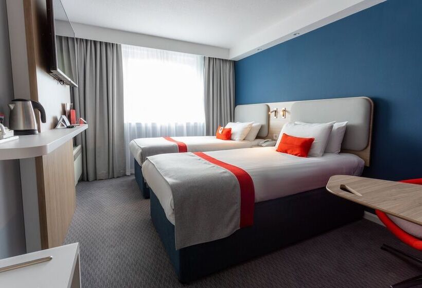 Quarto standard, Holiday Inn Express  Glasgow  City Ctr Theatreland