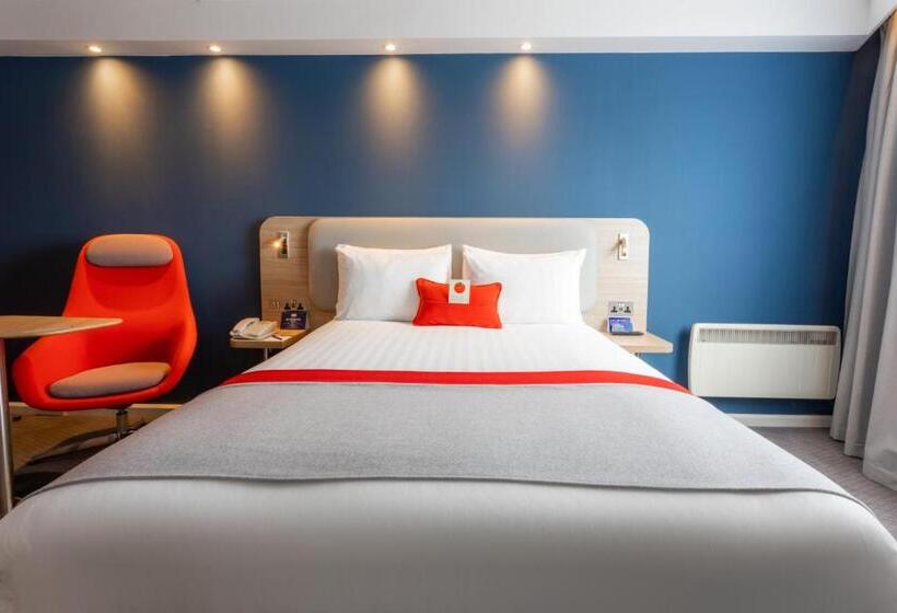 اتاق استاندارد با تخت بزرگ, Holiday Inn Express   Glasgow   City Ctr Theatreland, An Ihg