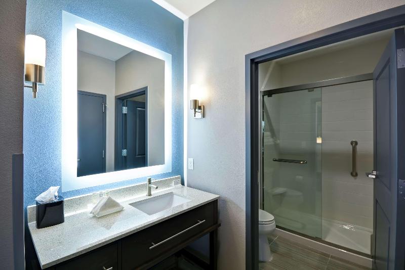 اتاق استاندارد, Holiday Inn Express   Glasgow   City Ctr Theatreland, An Ihg