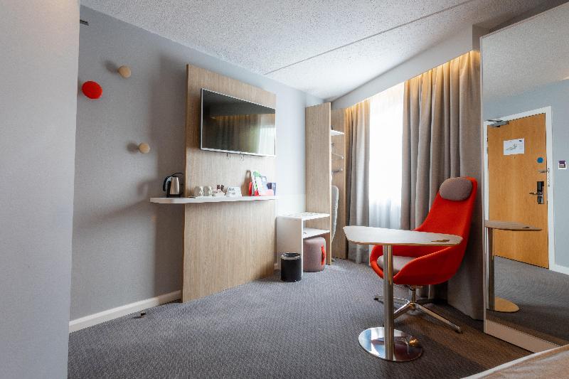 اتاق استاندارد با تخت بزرگ, Holiday Inn Express   Glasgow   City Ctr Theatreland, An Ihg