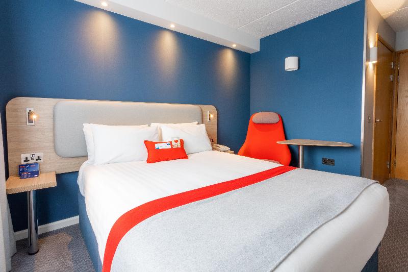 اتاق استاندارد با تخت بزرگ, Holiday Inn Express   Glasgow   City Ctr Theatreland, An Ihg