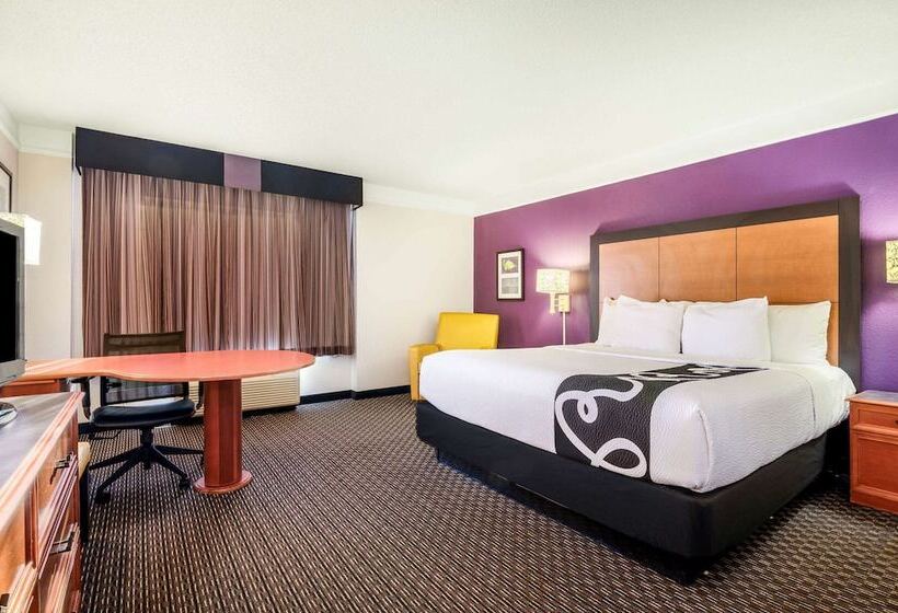 اتاق استاندارد با تخت دوبل برای معلولان, La Quinta Inn & Suites By Wyndham Myrtle Beach Broadway Area