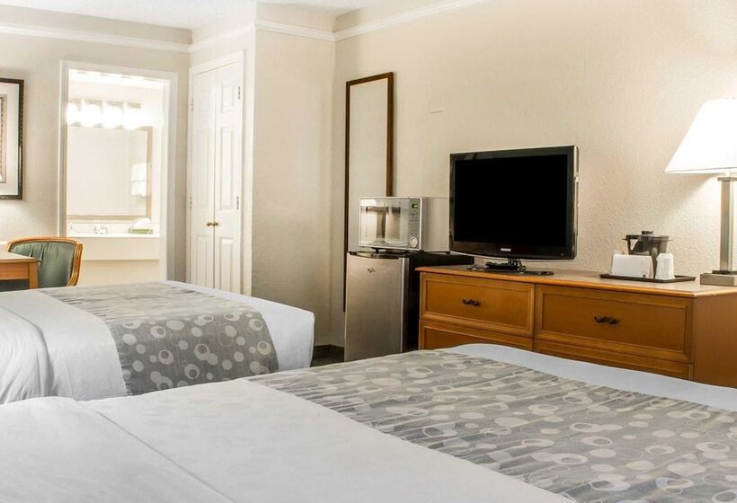 اتاق استاندارد با 2 تخت دوبل, Quality Inn Tulsa Central