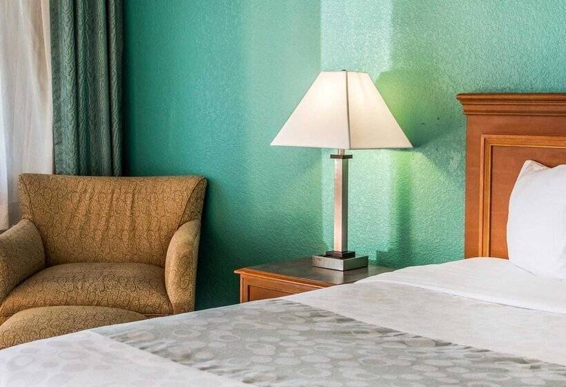غرفة قياسية سرير مزدوج, Quality Inn Tulsa Central