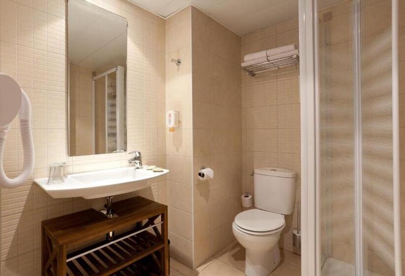 اتاق راحتی یک تخته, Roissy