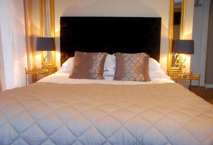 اتاق استاندارد, The Metropole