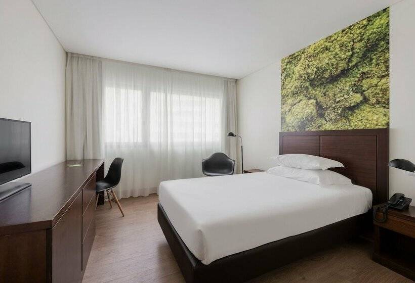 标准单人间, Neat Hotel Avenida