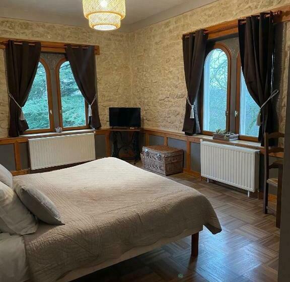 اتاق استاندارد با چشم‌انداز باغ, Bed And Breakfast Le Château De Morey