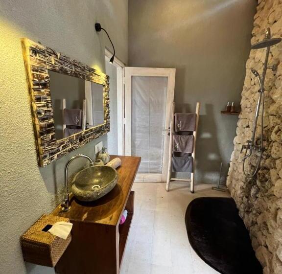 ویلای لوکس 1 خوابه, Coco Verde Bali Resort