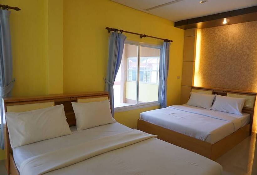 تختخواب در اتاق مشترک, Sangthong Andaman Resort
