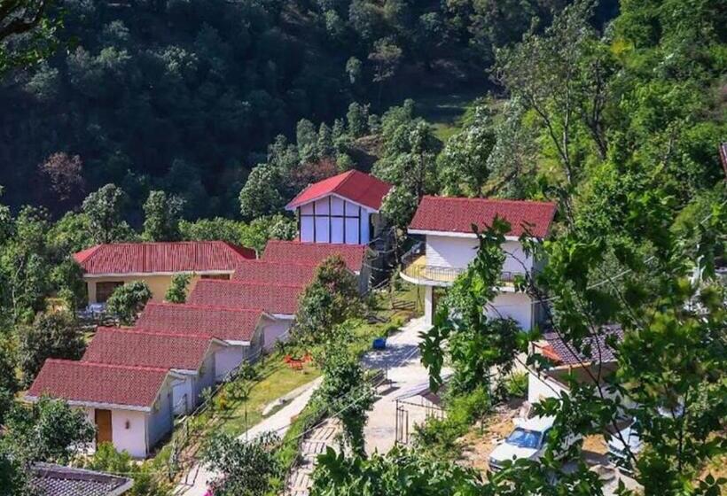 اتاق لوکس, Skywood Resort Shoghi