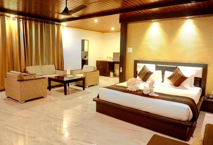 سوئیت پرزیدنت, Skywood Resort Shoghi