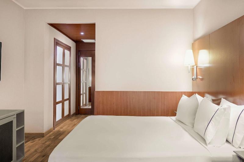 اتاق استاندارد با تخت بزرگ, Ac Hotel Genova By Marriott