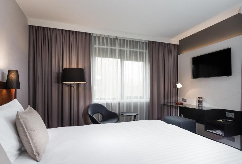 اتاق لوکس با تخت بزرگ, Courtyard By Marriott Amsterdam Airport