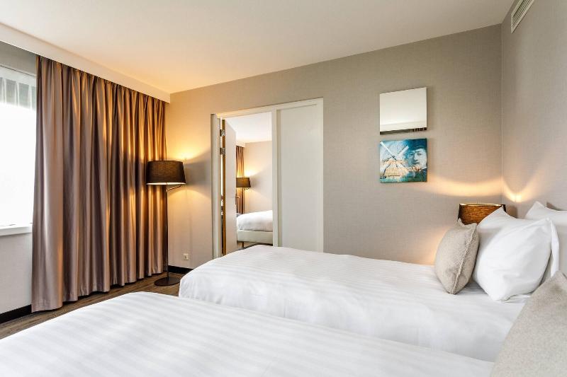 اتاق خانوادگی, Courtyard By Marriott Amsterdam Airport