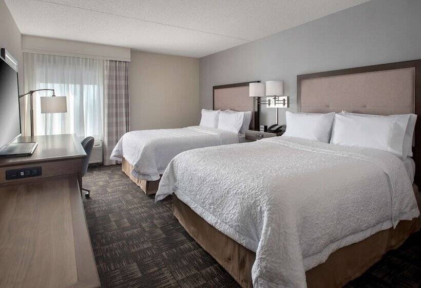 Habitació Estàndard 2 Llits Matrimoni, Hampton Inn Bostonlogan Airport