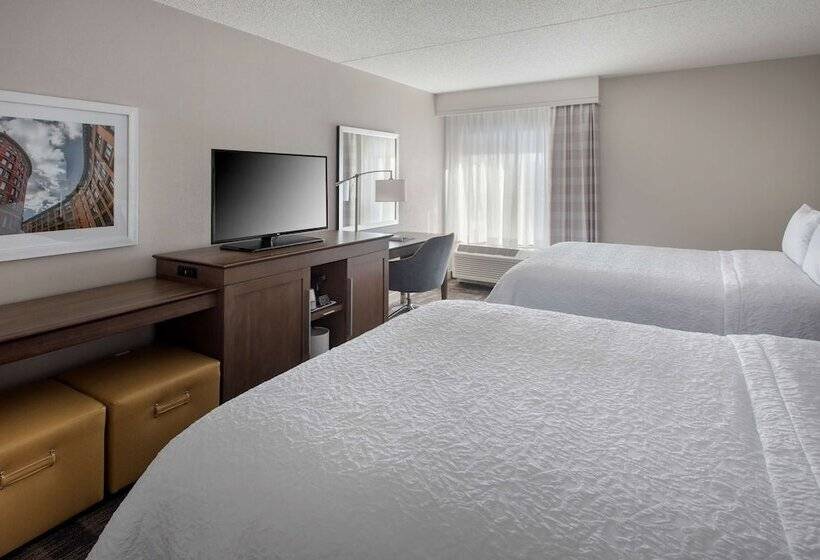Habitació Estàndard 2 Llits Matrimoni, Hampton Inn Bostonlogan Airport
