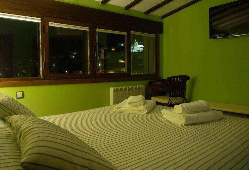 Superior Room with Terrace, Hostal El Cerro  Only Adults