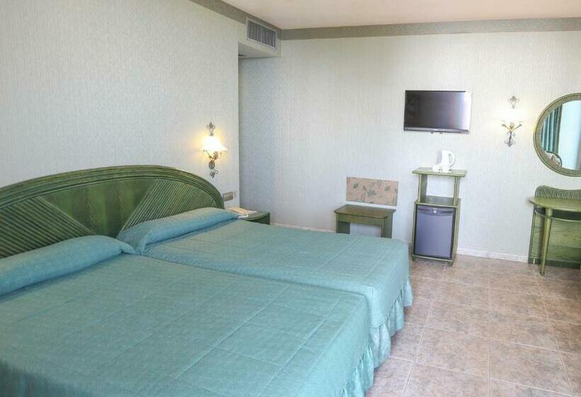 اتاق اساندارد با چشم‌انداز جانبی به دریا, Kaktus Hotel Kaktus Albir