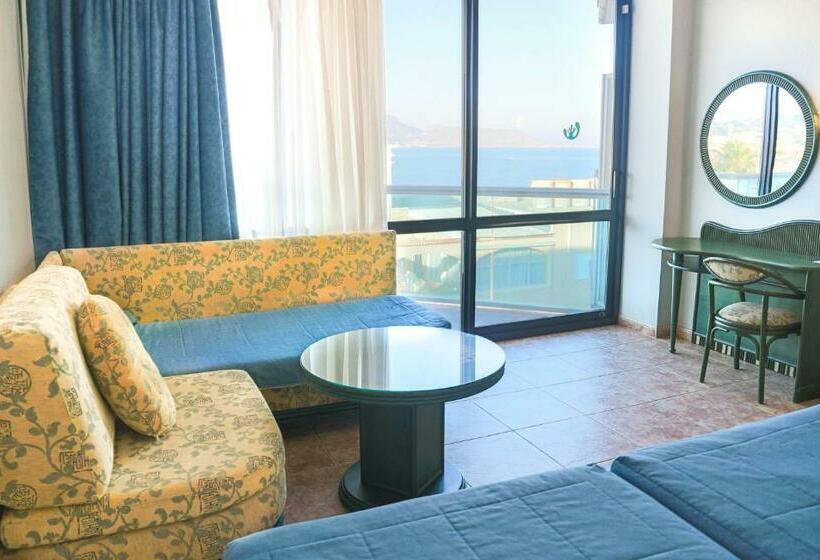 اتاق استاندارد سه نفره, Kaktus Hotel Kaktus Albir