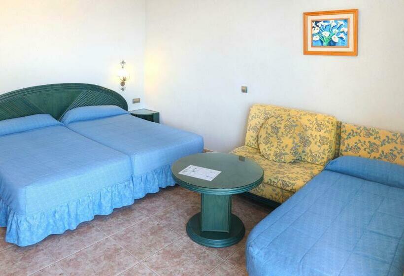 اتاق استاندارد سه نفره, Kaktus Hotel Kaktus Albir