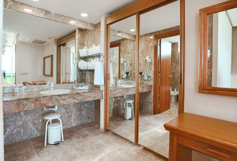 سوییت لوکس, Kaktus Hotel Kaktus Albir
