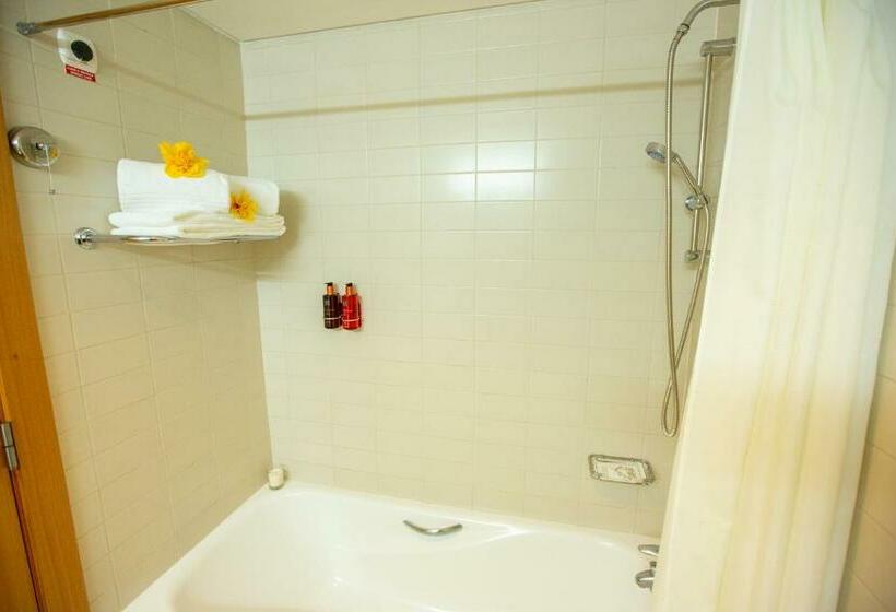 Quarto Triplo Standart, Ms Vila Nova