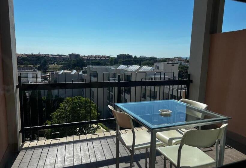 اتاق استاندارد سه نفره, Parco Tirreno