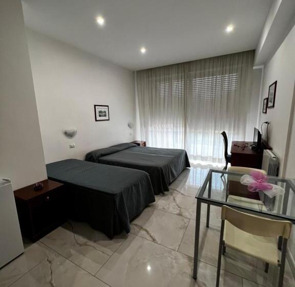 اتاق سوپریور سه تخته, Parco Tirreno