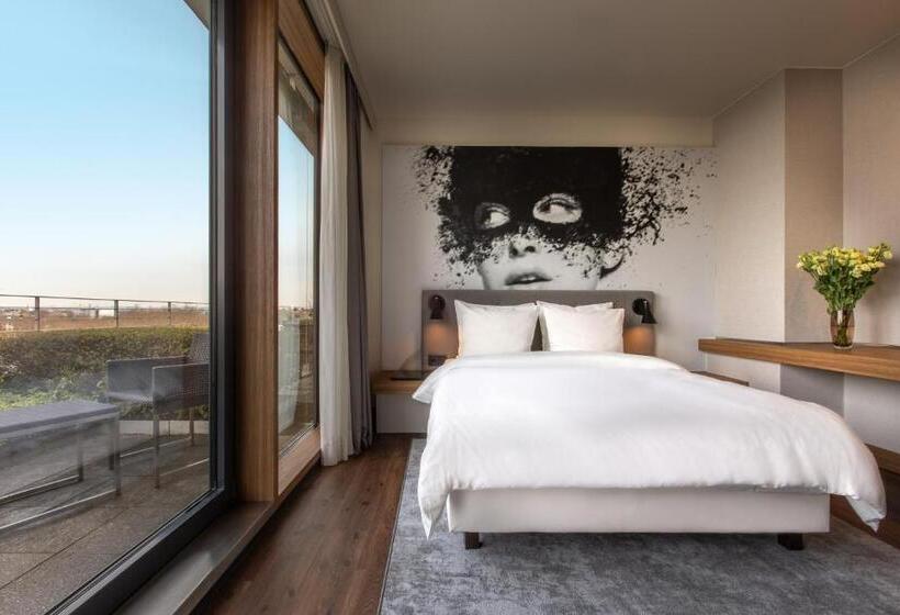 اتاق پریمیوم با بالکن, Radisson Blu Hotel Köln