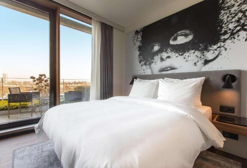 اتاق پریمیوم با بالکن, Radisson Blu Hotel Köln