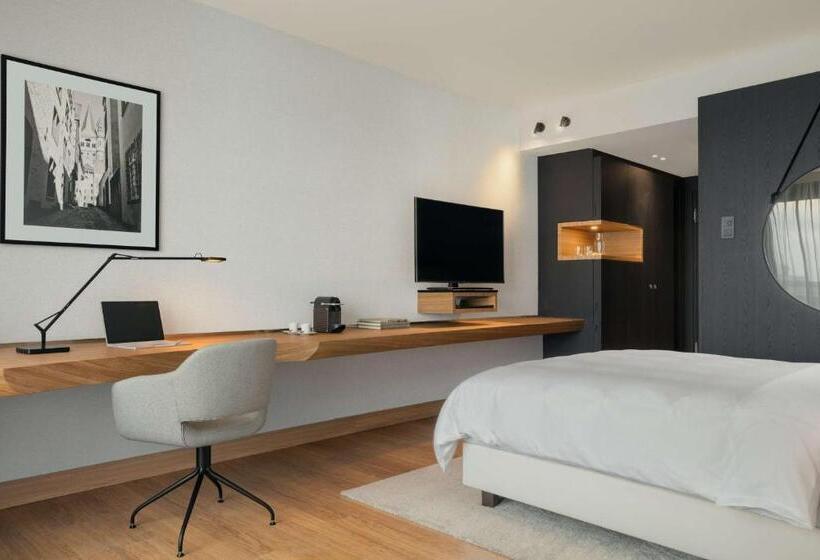 اتاق پریمیوم با چشم‌انداز باغ, Radisson Blu Hotel Köln