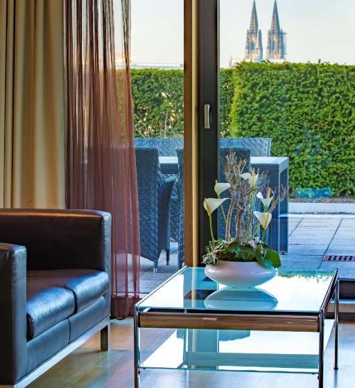 سوئیت پرزیدنت, Radisson Blu Hotel Köln