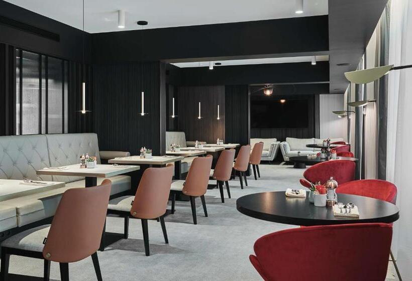 اتاق اجرایی با مشاهده, Radisson Collection Hotel, Warsaw