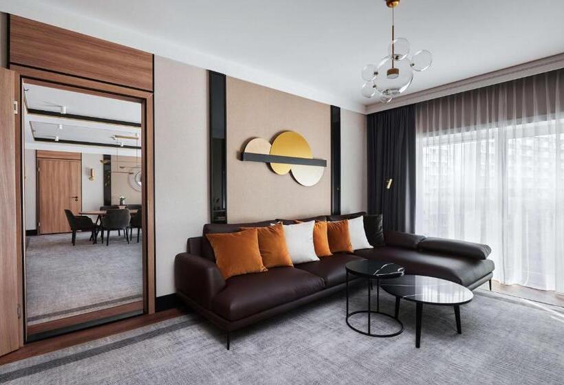 سوئیت پرزیدنت, Radisson Collection Hotel, Warsaw