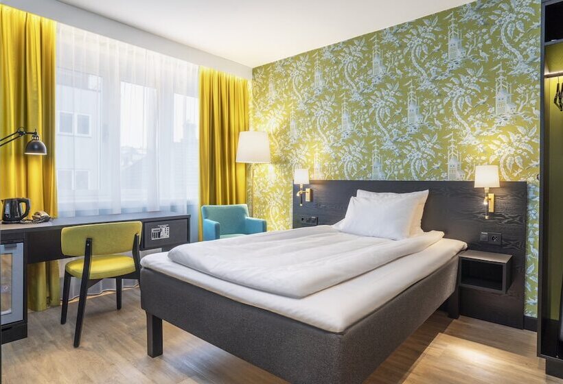 سوییت, Thon Hotel Maritim